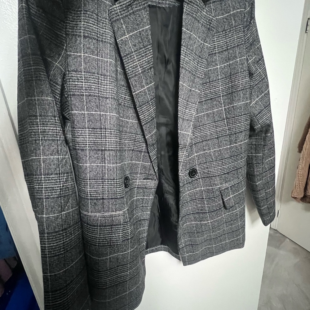 Women’s Gray Plaid Blazer